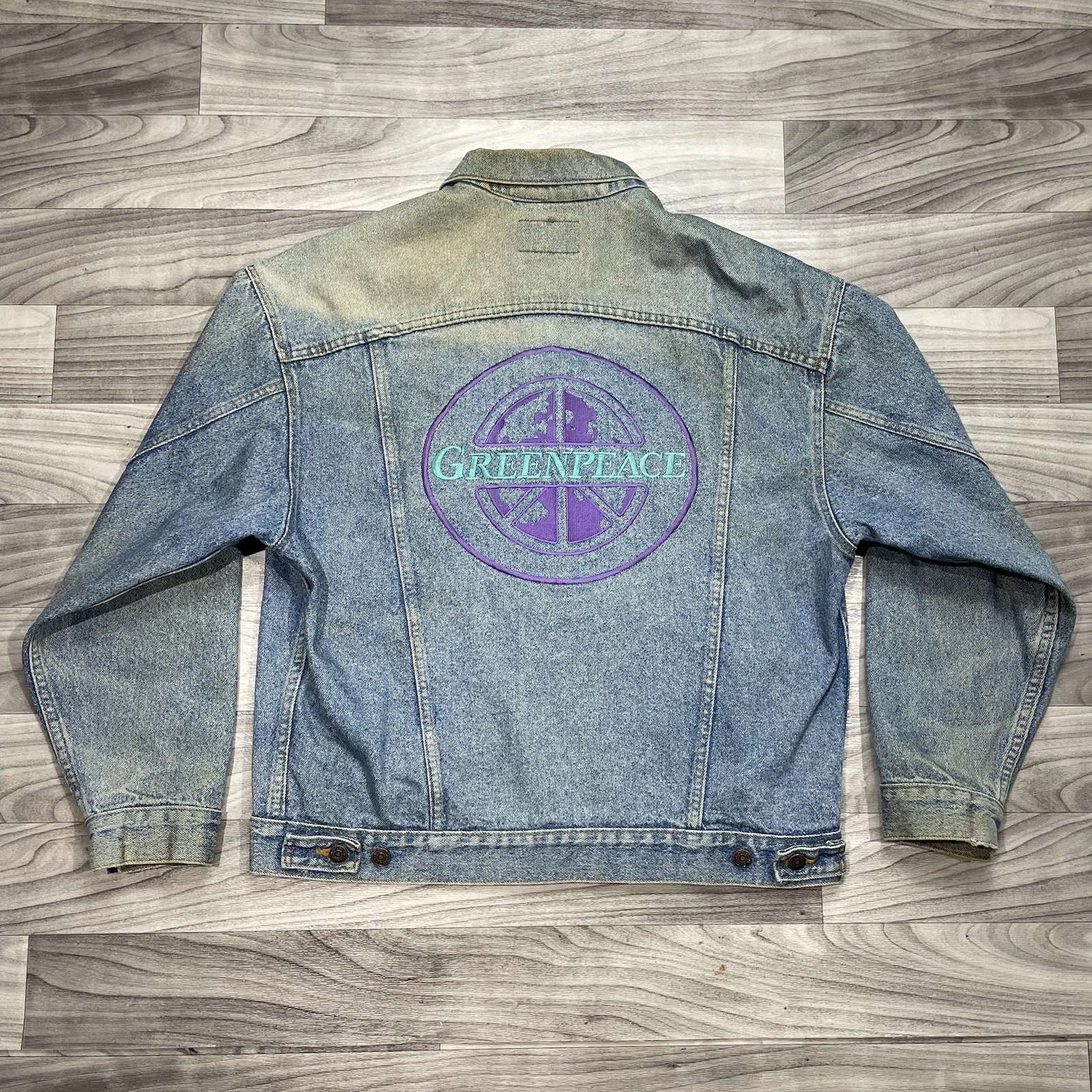 Vintage 80s LEVIS Denim Trucker Jacket Mens L Embroidered GreenPeace Hippie Boho