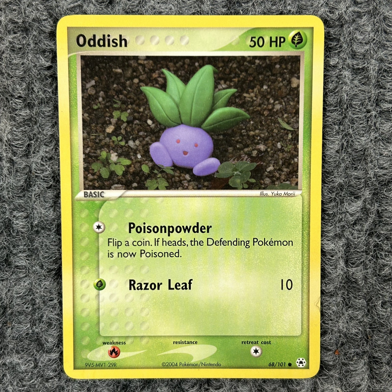 Vintage Pokemon Hidden Legends Oddish 68/101 Grass Basic Card
