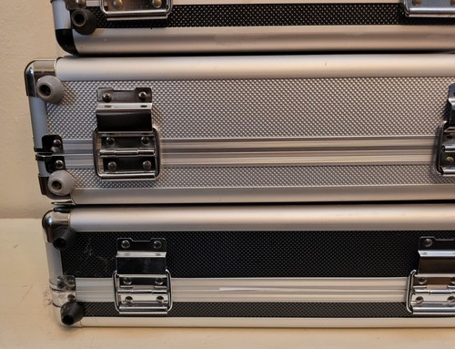 Four Aluminum Combination Lock Briefcases (Pre Owned) - 第 7/12 張圖片