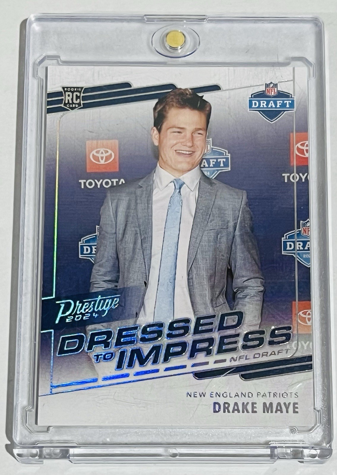 2024 Panini Prestige Drake Maye Dressed to Impress SSP Canvas Case Hit Rookie