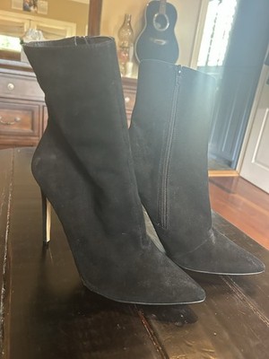 Steve Madden Black Suede Bootie Size 10