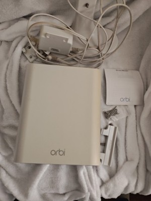   NETGEAR Orbi Outdoor Satellite RBS50Yv2 AC3000 Tri-Band WiFi Extender w/ Power