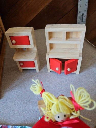 DELTA-SPORT HANDELSKONTOR HAUS KINDER HOLZ PUPPEN MIX MÖBEL GEBRAUCHT 41 TEILE - Bild 7 von 22