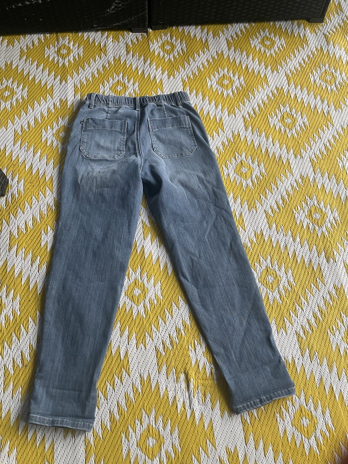Picture 14 of 24