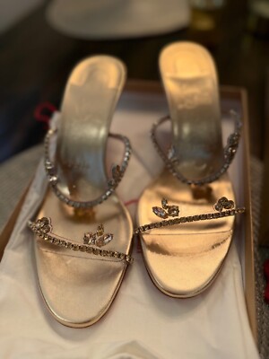  Just Queen  Christian Louboutin heels 39 womans