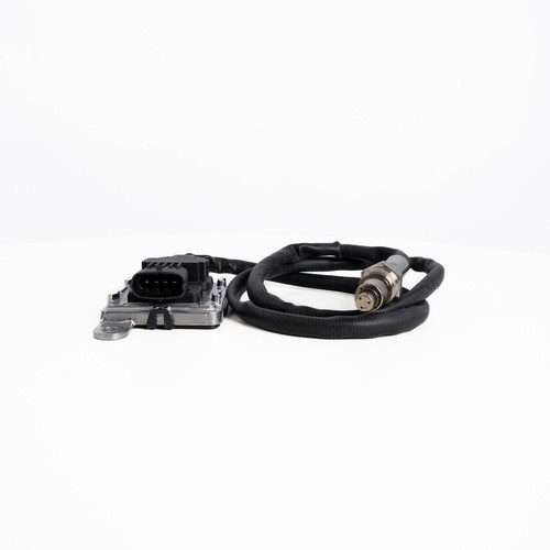 22303384, A2C93781900-01, 5WK97365 Nitrogen Oxide NOx Sensor for Volvo EPA17 - Picture 3 of 5