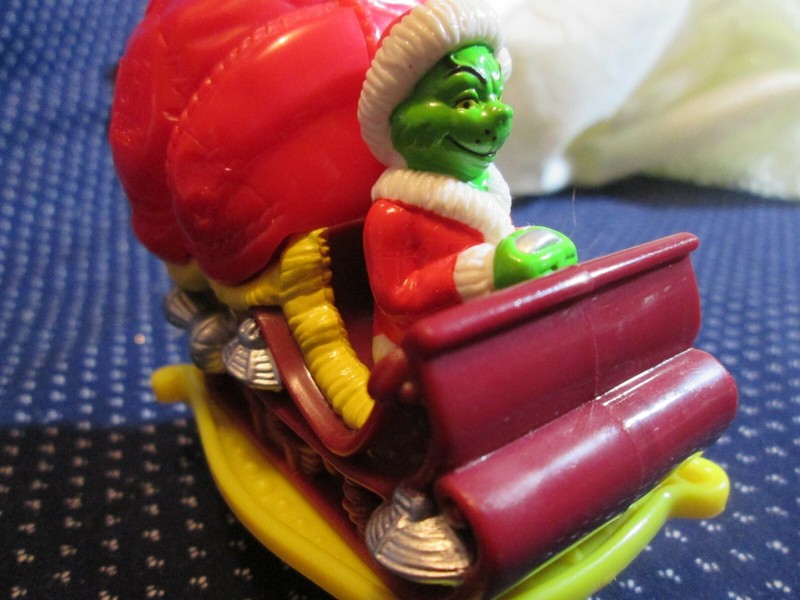 Dr. Seuss "The Grinch Who Stole Christmas" on Sleigh Christmas Tree Ornament 