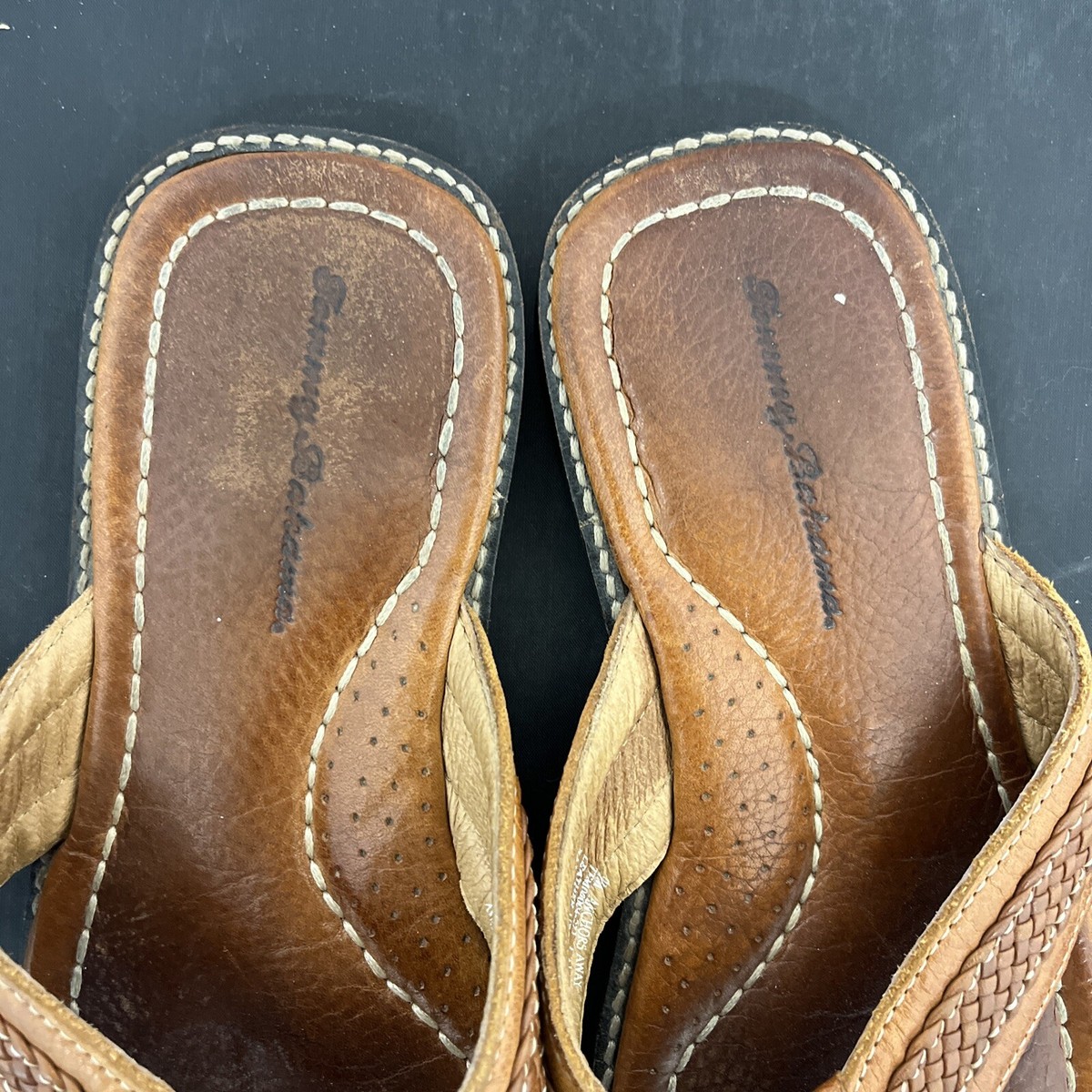 Tommy Bahama Sandals Anchors Away Mens 9M Brown Leather Flip 