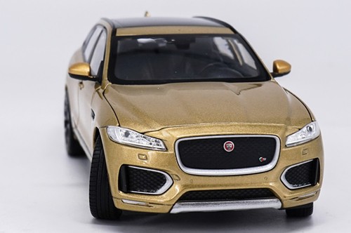 1:24 Welly Jaguar F-Pace Diecast Model Sports Racing Car Toy Golden NEW IN BOX - Picture 3 of 4