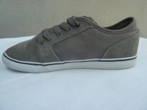 Shaun White Boys Size 6 Casual Skater Sneakers Gray Leather Canvas Upper 2011 - Image 4 of 4