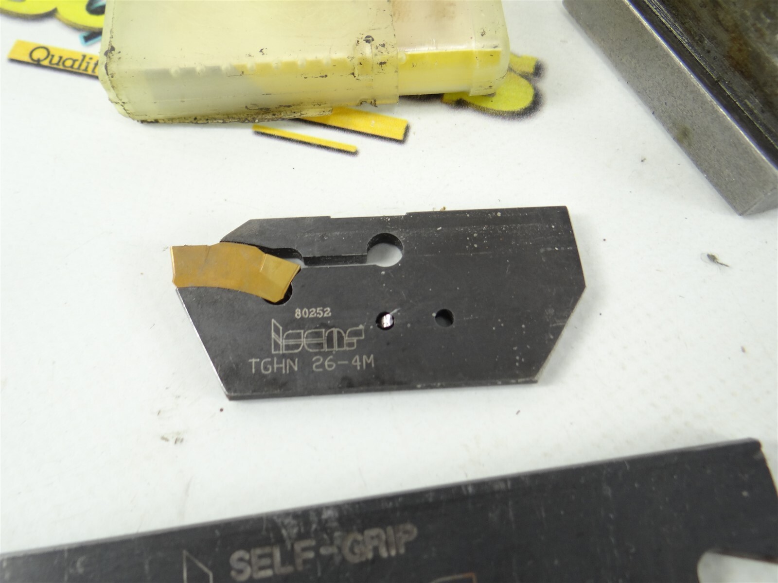 ASSORTED LOT OF INDEXABLE PARTING BLADES + SOMMA 1" SHANK HOLDER ISCAR