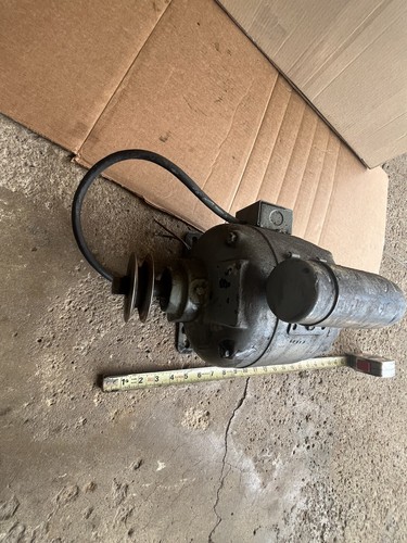GE GeneralElectric Motor 1/2 HP 1725 RPM 115 V Single Phase 3/4” Shaft (b4) - Picture 2 of 9