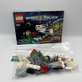 Lego 5969 Space Police Squidman Escape 99% complete with manual 2009
