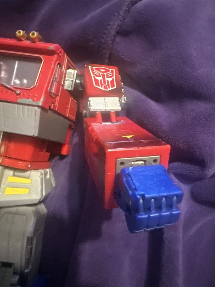 Transformers Masterpiece MP-01 Optimus Prime Action Figure Takara PARTS REPAIR - Image 3 of 4