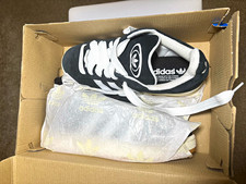 adidas Campus Men  s Black/White/Gum Low Top Lace-Up Sneakers Rubber Sole