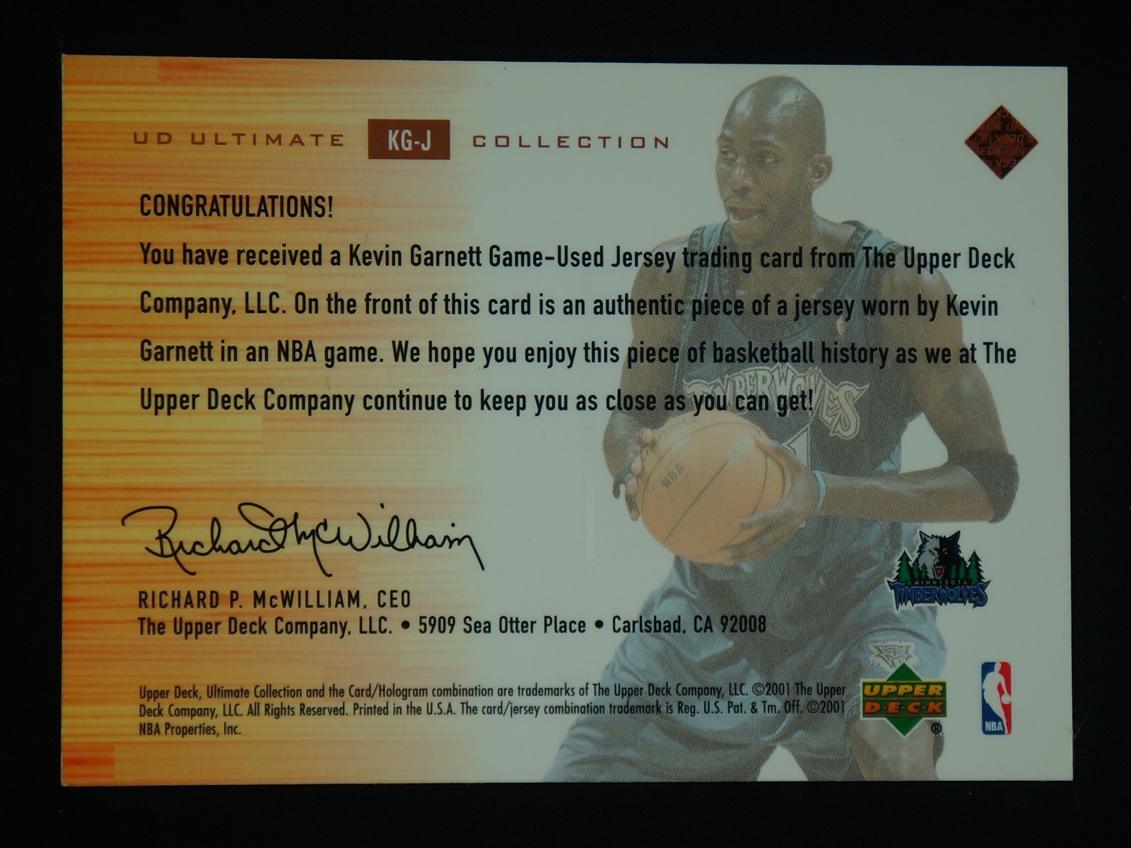 Kevin Garnett 2000-01 UD Ultimate Collection  Bronze Game Used Jersey Card KGJ view 2