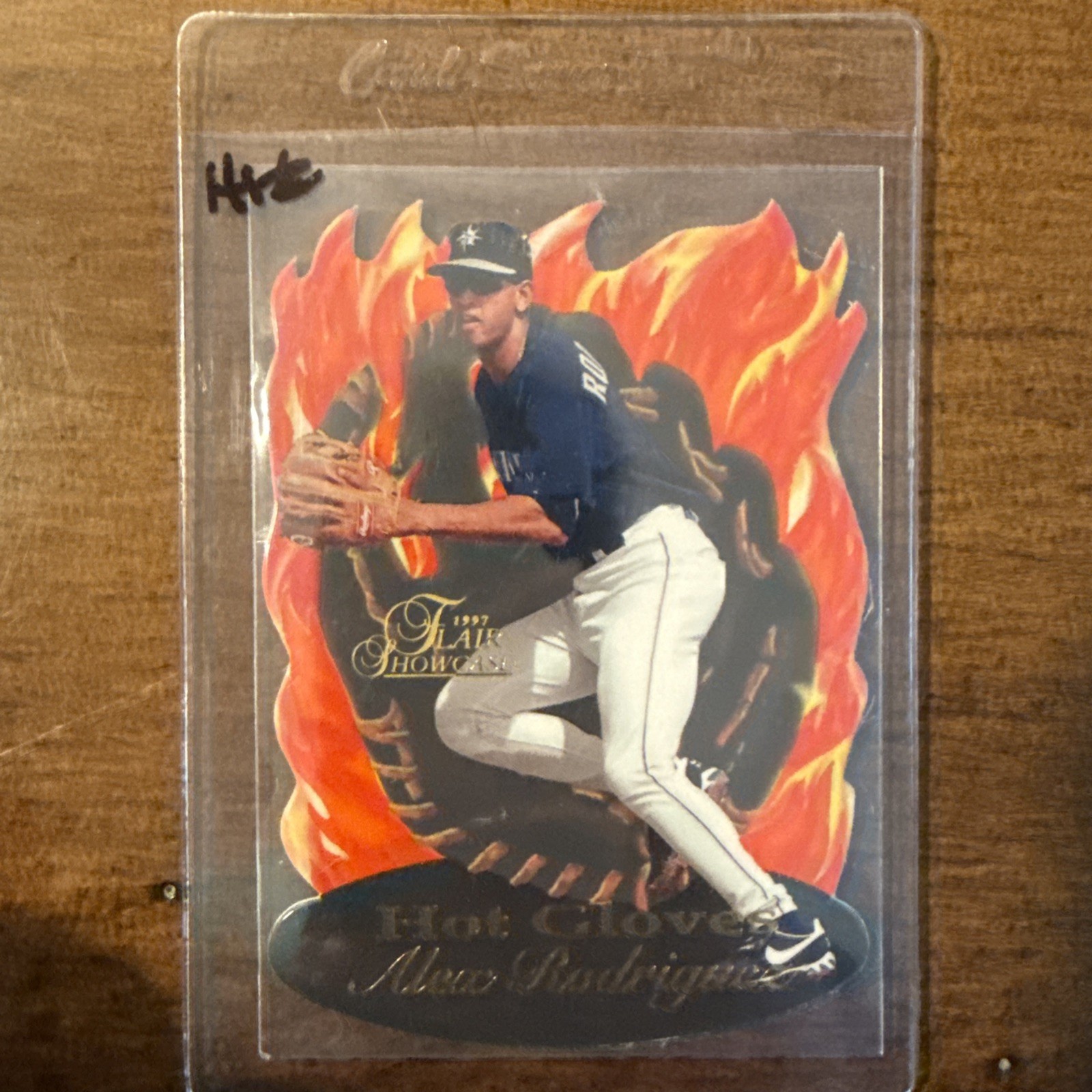 1997 Flair Showcase #13 ALEX RODRIGUEZ HOT GLOVE Mariners