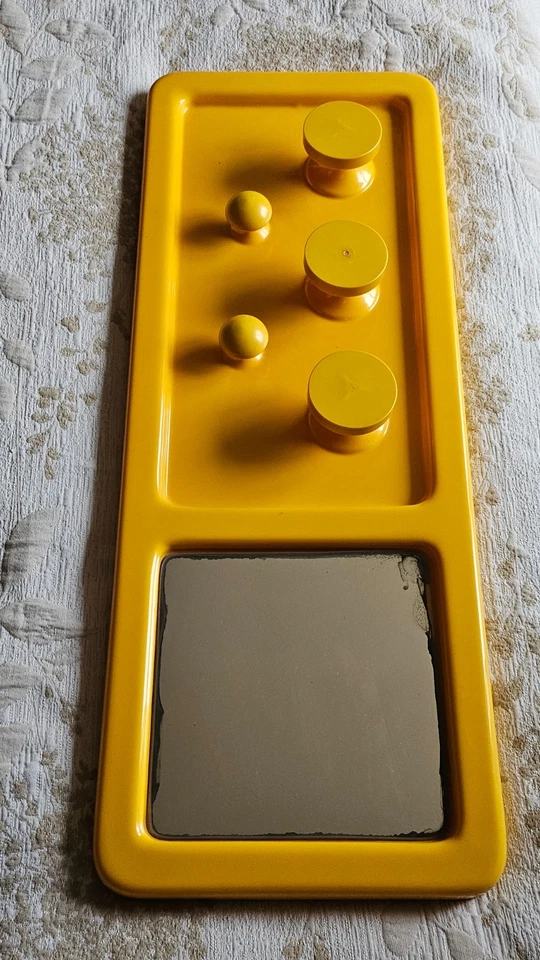 Rare 1970s Italian Space Age Coat Rack with Mirror – Yellow ABS Wall Panel - Image 2 of 4