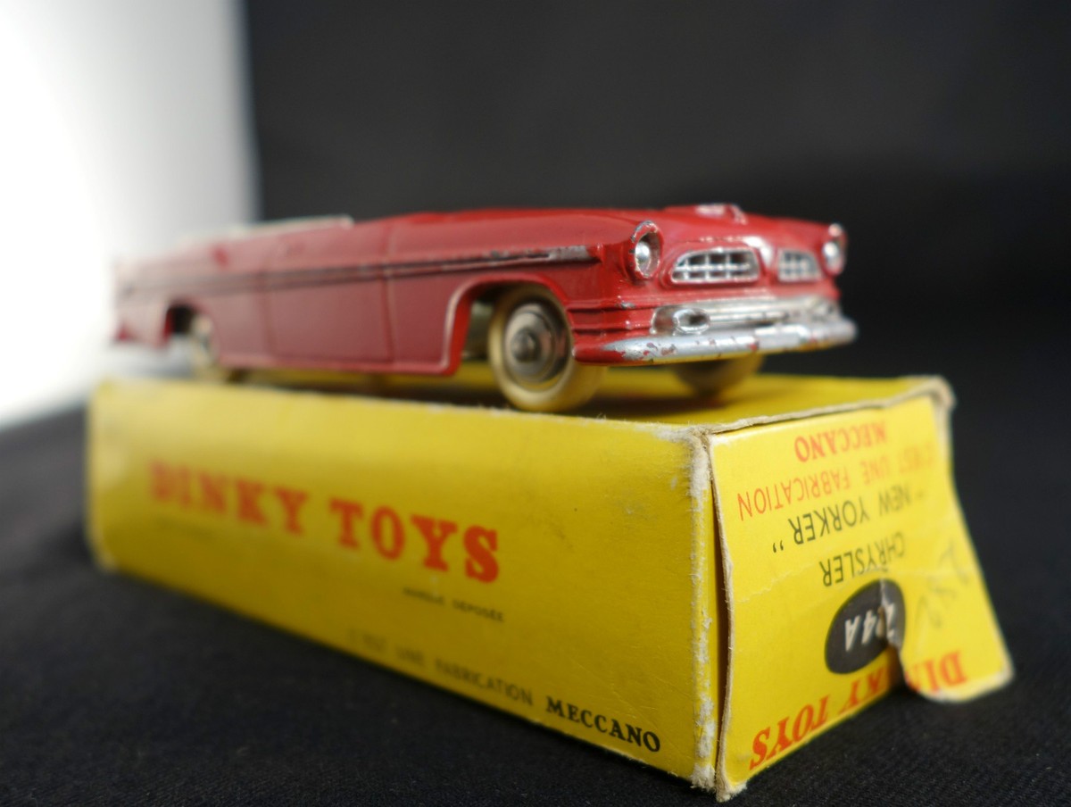Dinky Toys - Miniatura De Carro Descapotável - Dinky Toys 24A Chrysler New Yorker Unboxed Brinquedos Dinky Meccano Frances