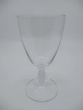 VILLEROY BOCH FRANCESCA CLARET WINE GLASS - 6 1/4" x 3"     0102D