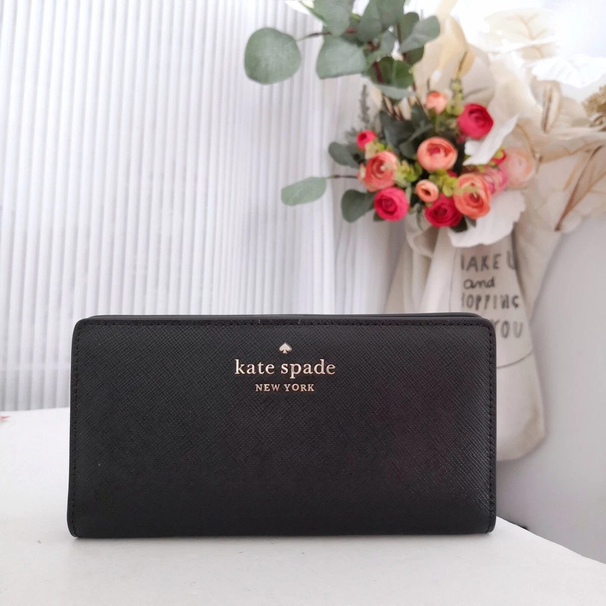 Kate Spade Handbags and Wallets for sale on Luxe Purses