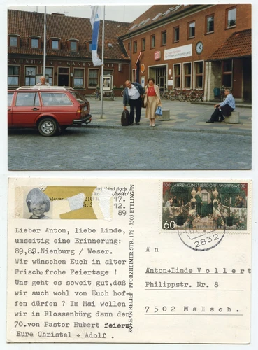 24265 - Couple at Nienburg Station (Weser) - Photo as Postcard, 18.12.1989