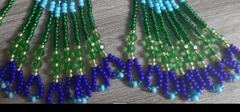 Pendientes Tribales Pavo Real Nativos Grandes Boho Americanos Semilla Cuentas Hecho a Mano Pendiente Foto 4 de 4