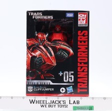 Cliffjumper 05 Gamer Edition Transformers Studio Series 2023 Hasbro NEW SEALED