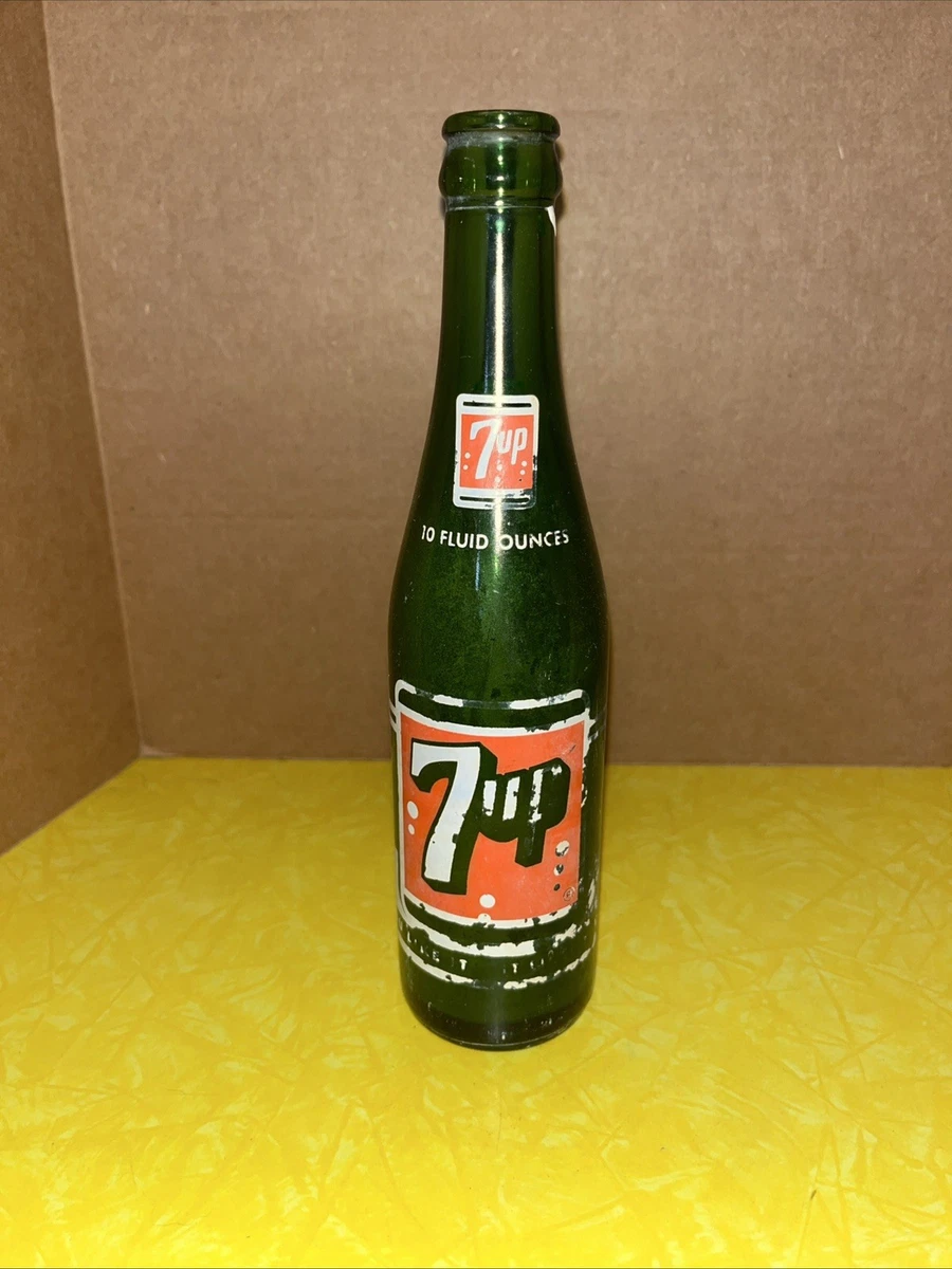 7up Glass Bottle In Collectible Soda Bottles (1900-Now) for sale