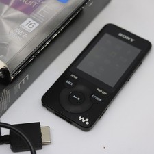 Sony Walkman NWZ-E585 / MP4 / 16gb / Schwarz / Media Player / vom Händler
