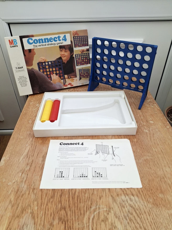 Connect 4 Vintage 1976 MB Games Board Game 100% Complete Very Good Condition - Image 2 of 4