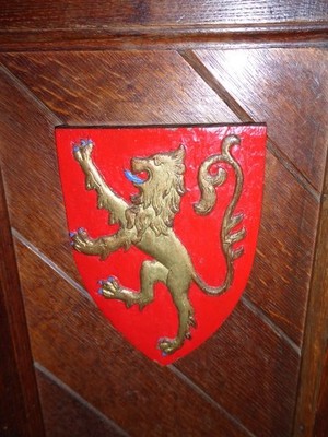 Foto 6x4 St Swithun, East Grinstead: Wappenschild (22) Twenty two c2017