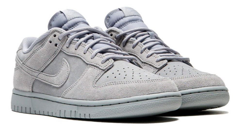 スケートボード DUNK LOW PRO DK SMOKE GREY 26.5 NIKE SB DUNK LOW PRO 'Black and Smoke Grey' ｜ FLY BASKETBALL