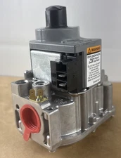 Resideo Honeywell VR8305M4009 24V Natural Gas Valve 3/4” x 3/4”