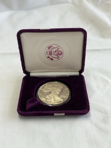 1988 Walking Liberty Silver Dollar, 1 oz. Fine Silver.