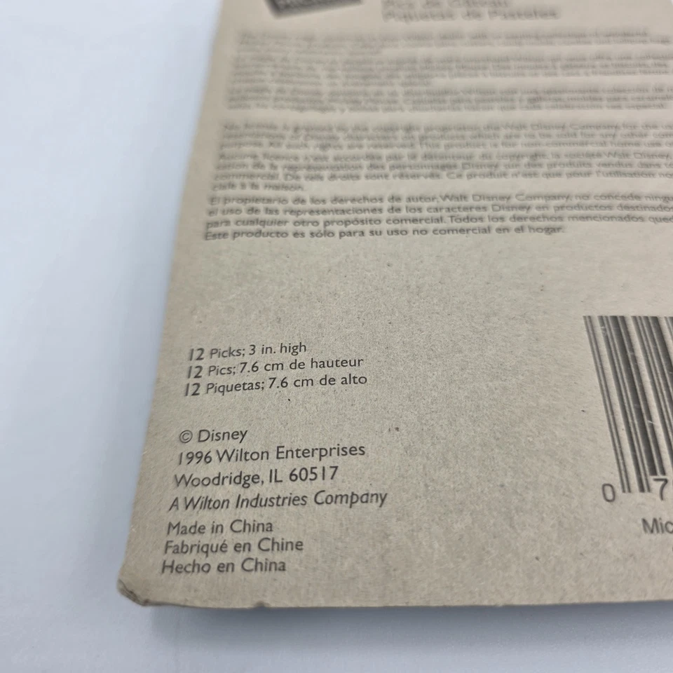 Wilton Winnie The Pooh Juego de selección de pasteles 12 decoraciones de cupcakes Piglet Tigger 1997  Foto 3 de 3