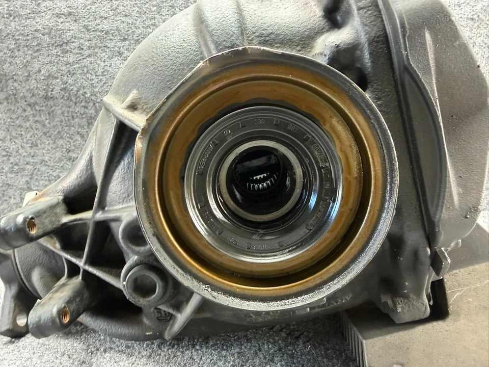 MERCEDES W219 CLS55 E55 AMG EJE TRASERO DIFERENCIAL DIFF PORTADOR OEM Foto 4 de 4