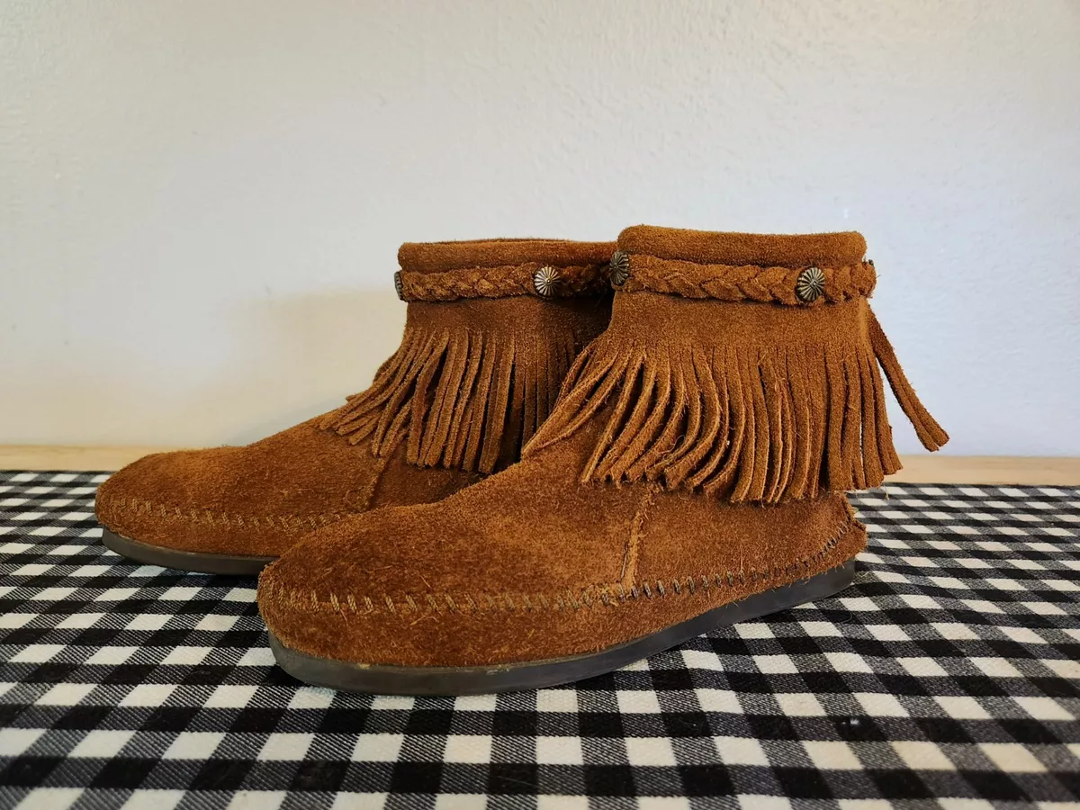 Minnetonka fringe cheap bootie