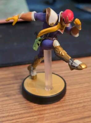 Wii U - Amiibo - Super SmashBros. Collection: Captain Falcon