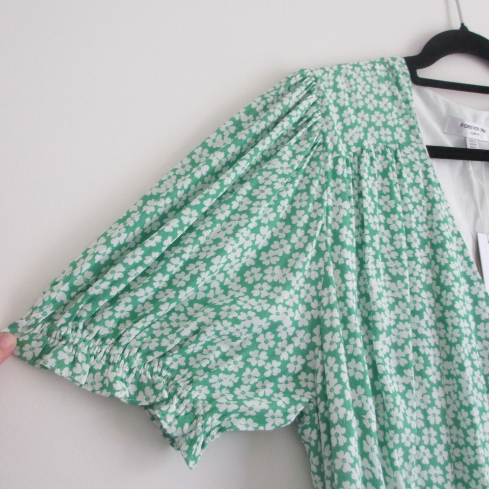 FOREVER NEW CURVE Womens Dress Size 18 Harvey Wrap Skater Green Floral