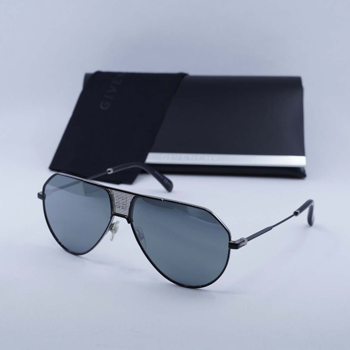 Givenchy GV7137S 0284 T4 Black/Ruthenium/Silver Mirror 61-12 
