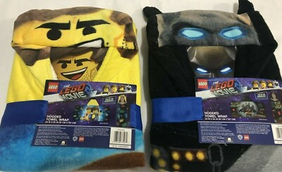 The Lego Movie Hooded Towel Wrap Emmet or Batman 24x50 cotton new