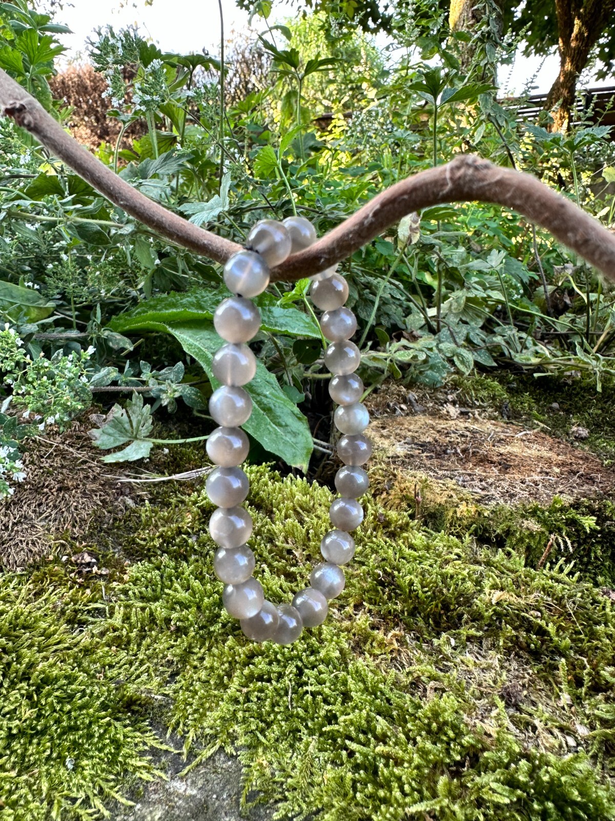 Bracelet pierre de lune brune perles 8mm idéal pour le yoga et bureau