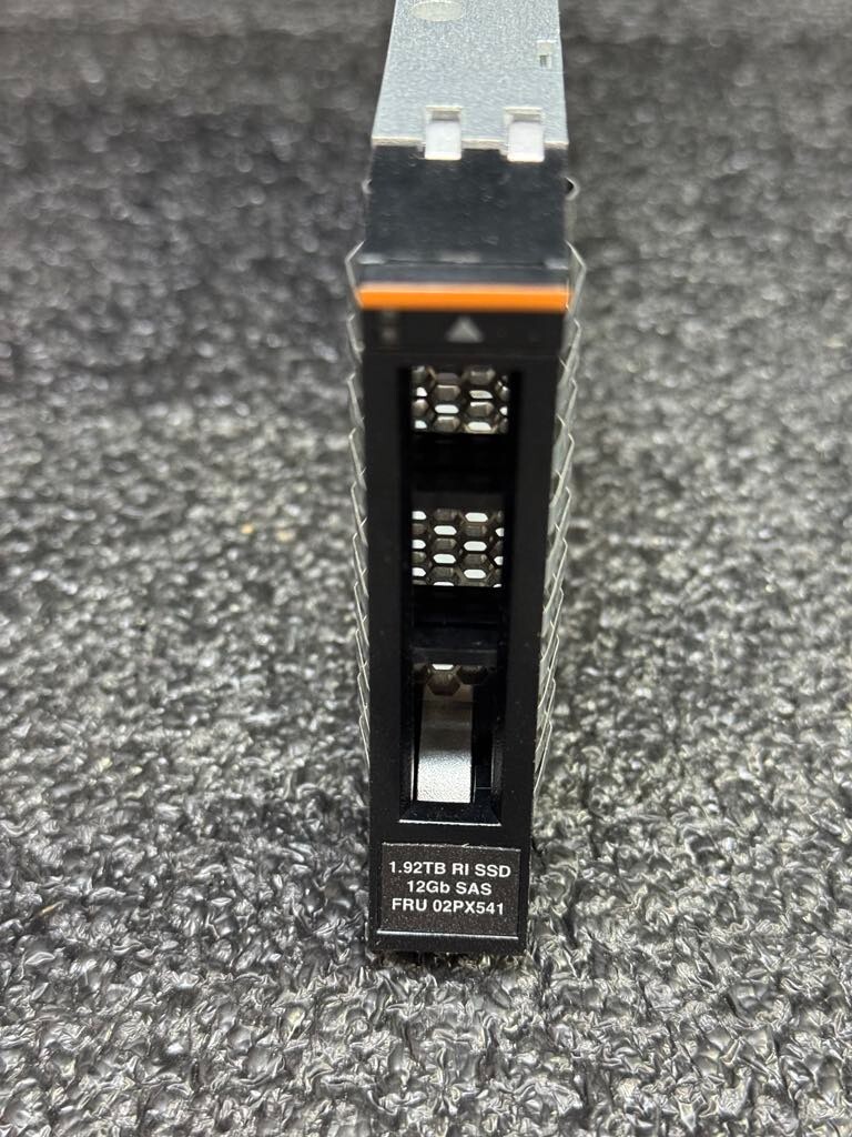 IBM 02PX541 02YC036 02PX748 1,92TB 12Gb/s SAS 2.5