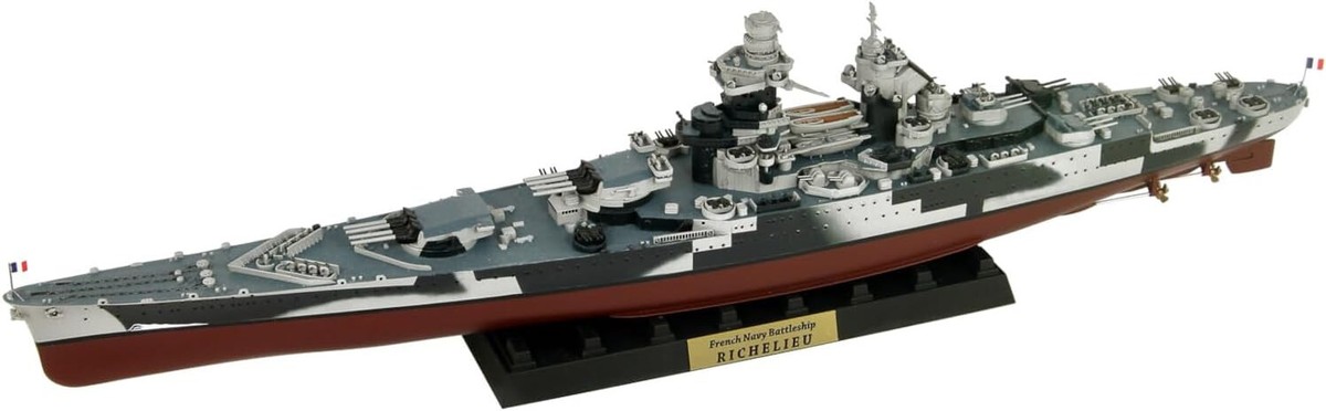 PIT-ROAD 1/700 SKY WAVE SERIES French Navy Battleship RICHELIEU