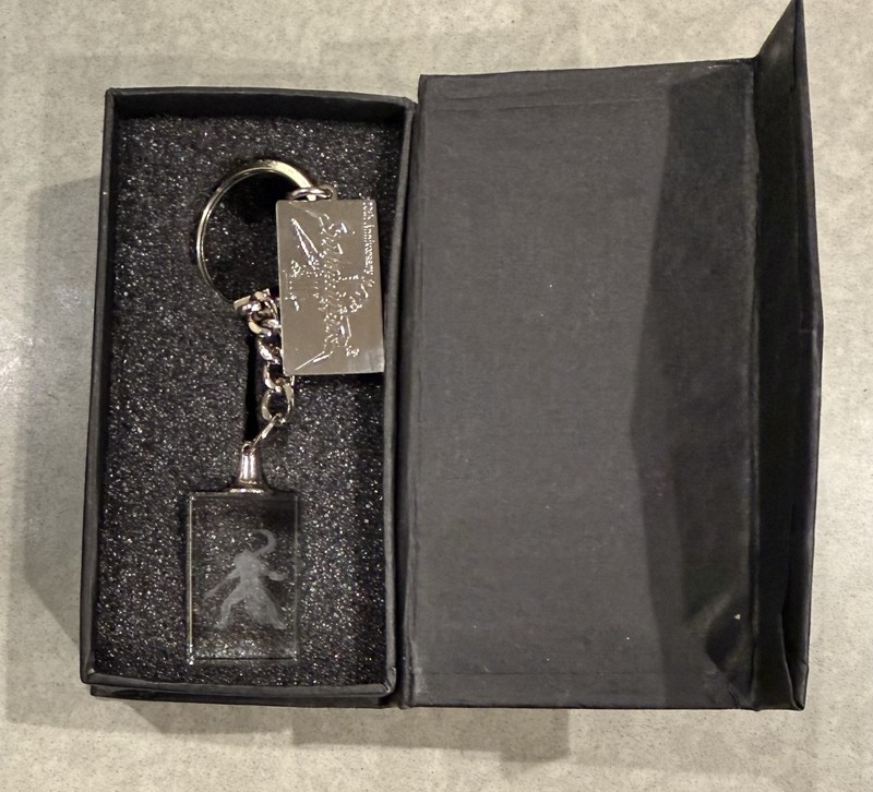 Soul Calibur III Bonus 10th Anniversary Special Crystal Holder Keychain Open Box