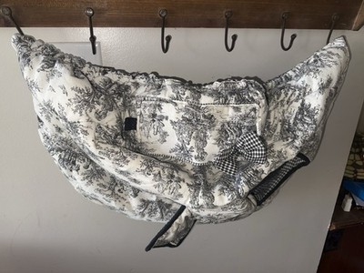 Oooz-n-Aaaz Classy Covers Black White Toile/Plaid Shopping Cart Cover for Baby
