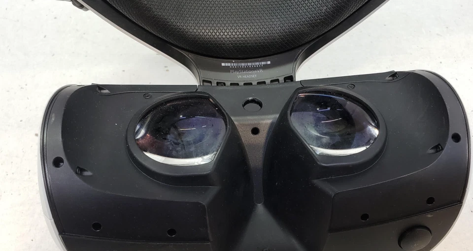 Sony PlayStation VR Camera bundled version - White - Image 4 of 4