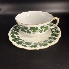 Meissen Green Ivy Full Green Vine Scalloped Gold Trim Footed Teacup  Saucer 7/9
