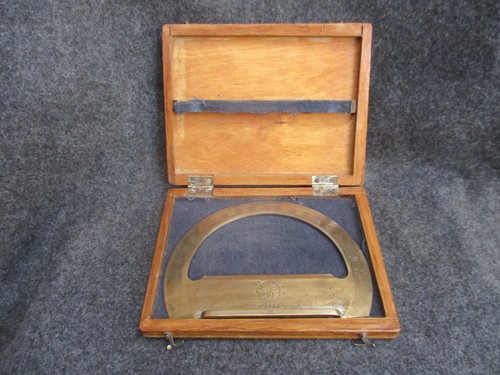 Antique 180 Degree No.3992 Brass Protractor w/ Wood Box -Soviet Military??